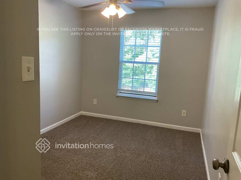 Building Photo - 3821 Tyler Bluff Ln