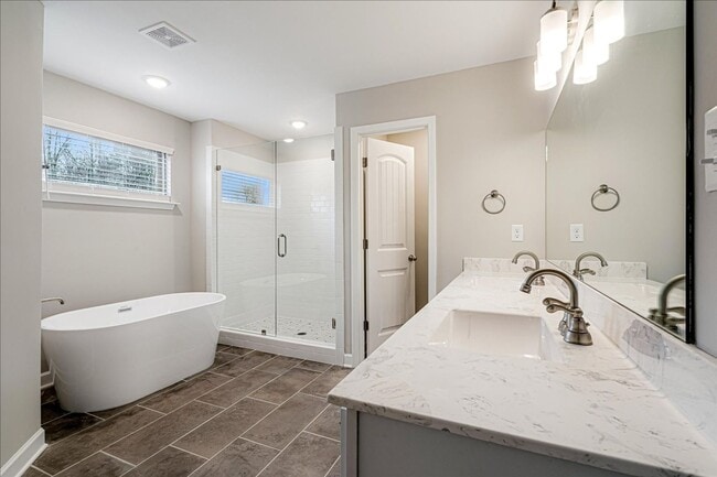 Building Photo - New Build in Oakland, TN!