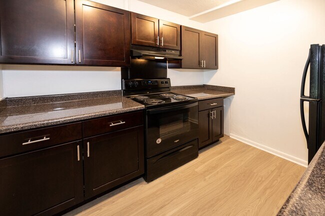 Interior Photo - Creswood Apartments