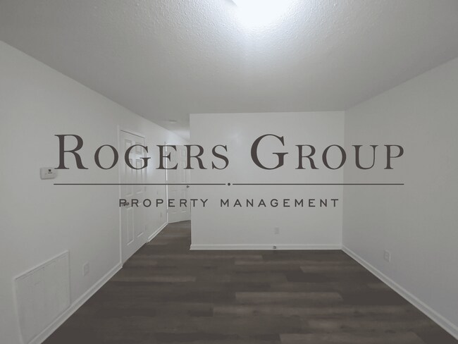 Building Photo - #450 - 228-230 Wilmington Ave Duplex