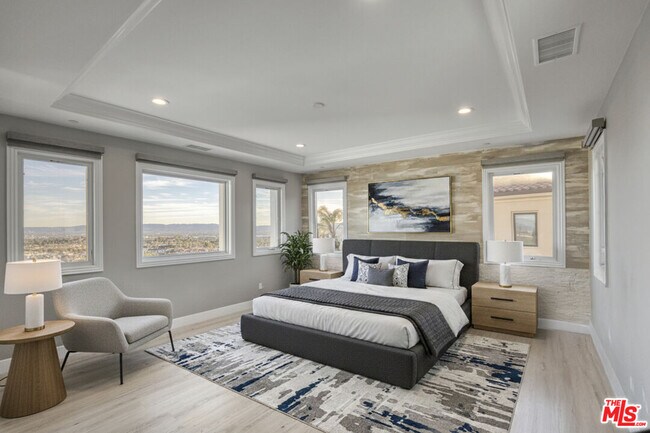 Building Photo - 20124 Piccadilly Ln