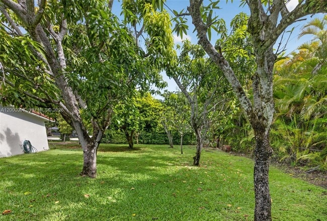 Building Photo - 7690 SW 128th St