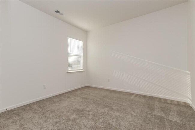 Building Photo - 308 Trulove Ln