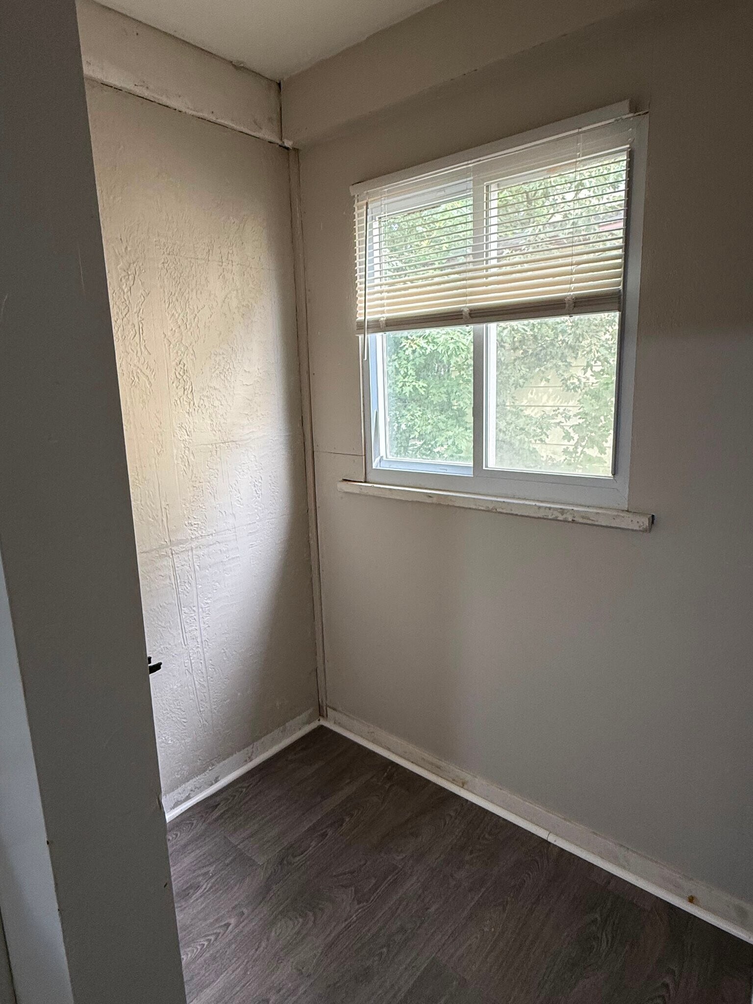 Building Photo - 8103 Jeffries Ave