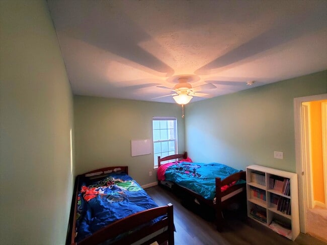 Building Photo - 8937 Merryvale Dr