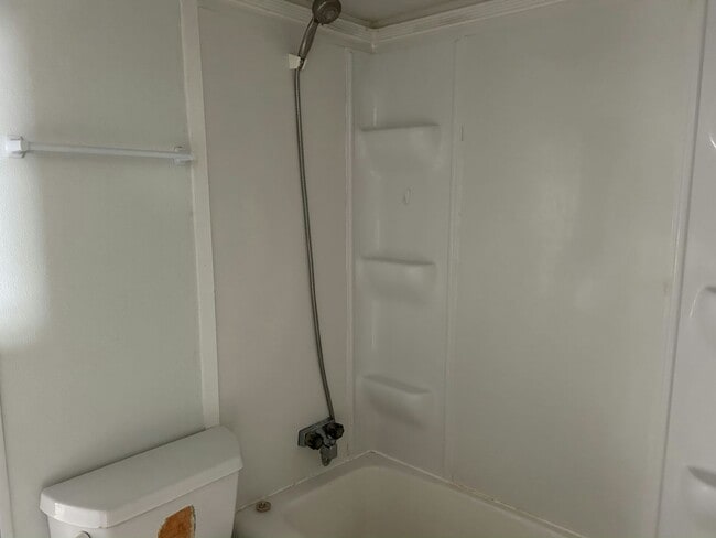 Building Photo - 38706 Daughtery Rd