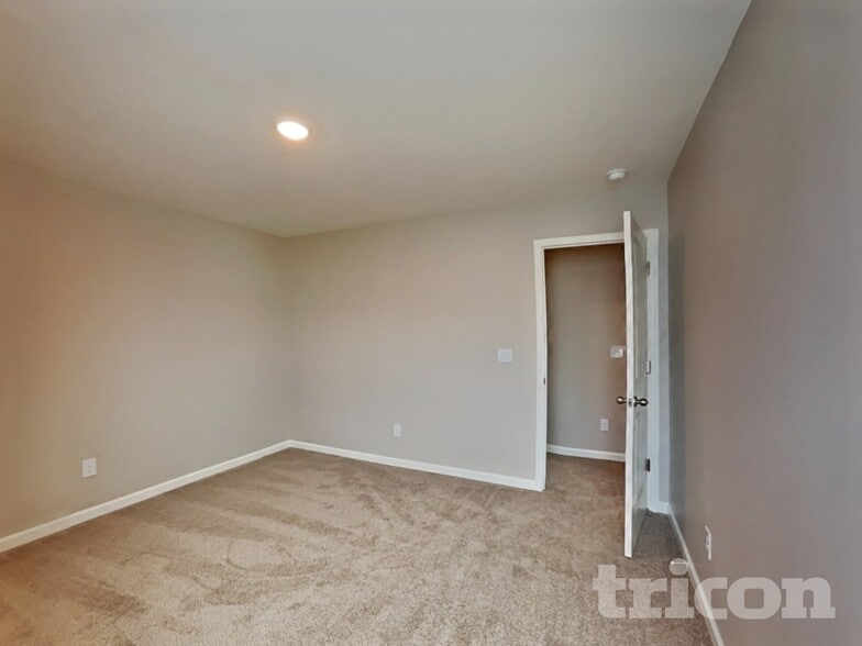 Building Photo - 44 Ashley Oaks Ct