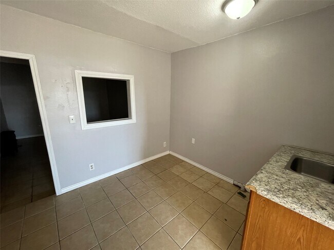 Building Photo - 6429 FM 2218 Rd