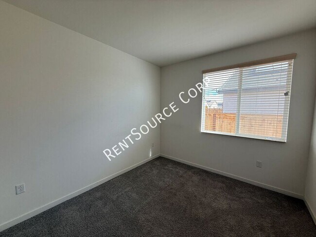 Building Photo - 3717 Santa Monica Ct