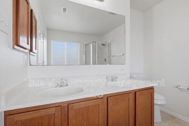 Building Photo - 136 Texas Mulberry