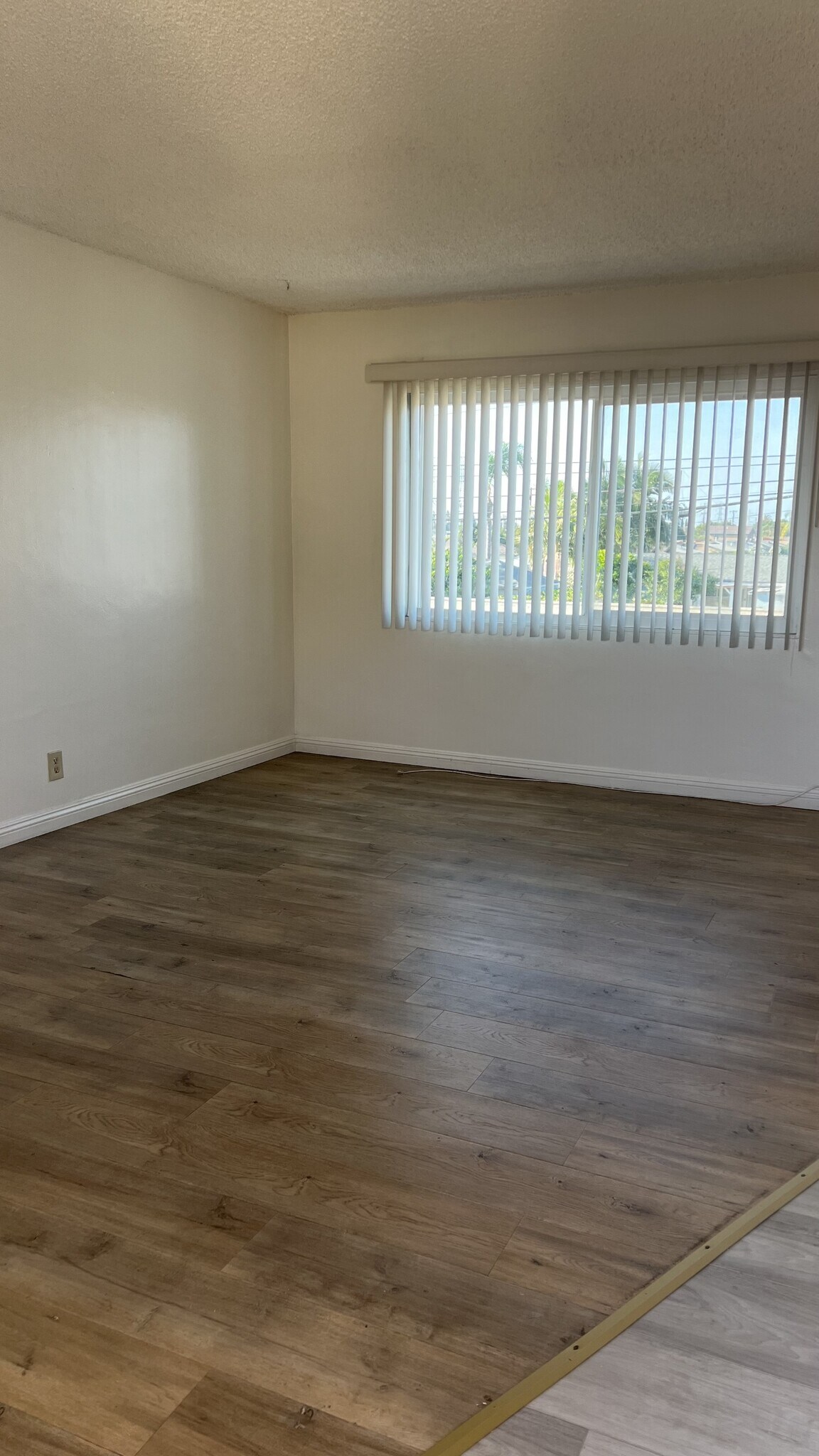 Building Photo - 7732 Chapman Ave