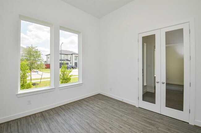 Building Photo - 21722 Kenthurst Ct
