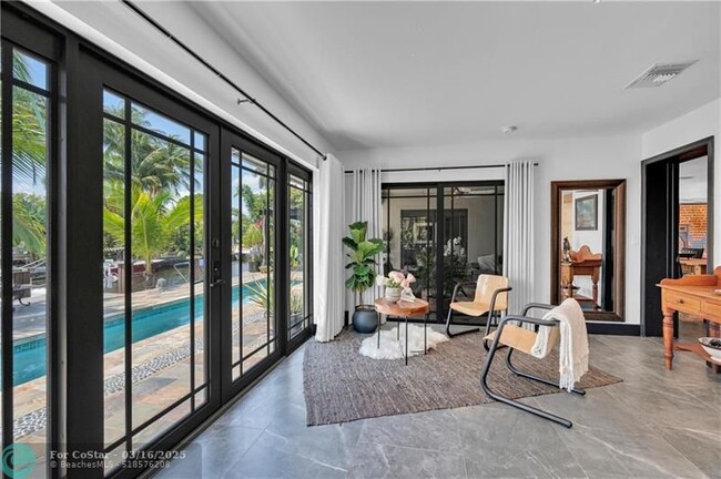 Building Photo - 1200 Guava Isle