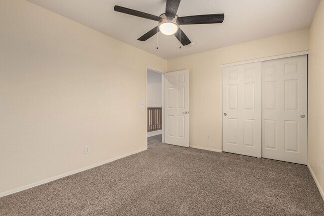 Building Photo - 4618 E Brilliant Sky Dr