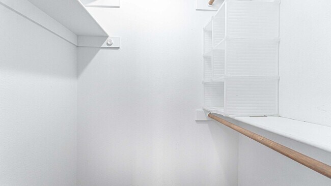 Building Photo - Beautiful Home in Bentonville!