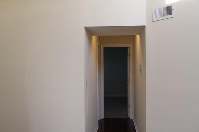 Building Photo - 14226 Bowsprit Ln