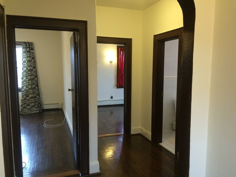 Building Photo - 86 Edgewood Ave