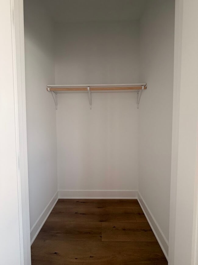 Building Photo - 1320 S Ashland Ave