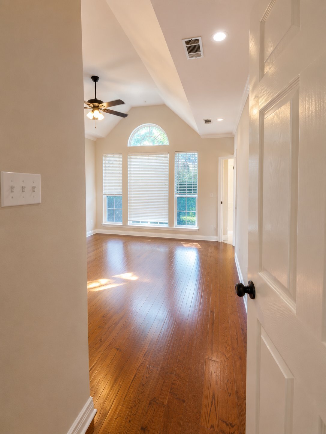 Building Photo - 6005 Wallace Meadows Ct