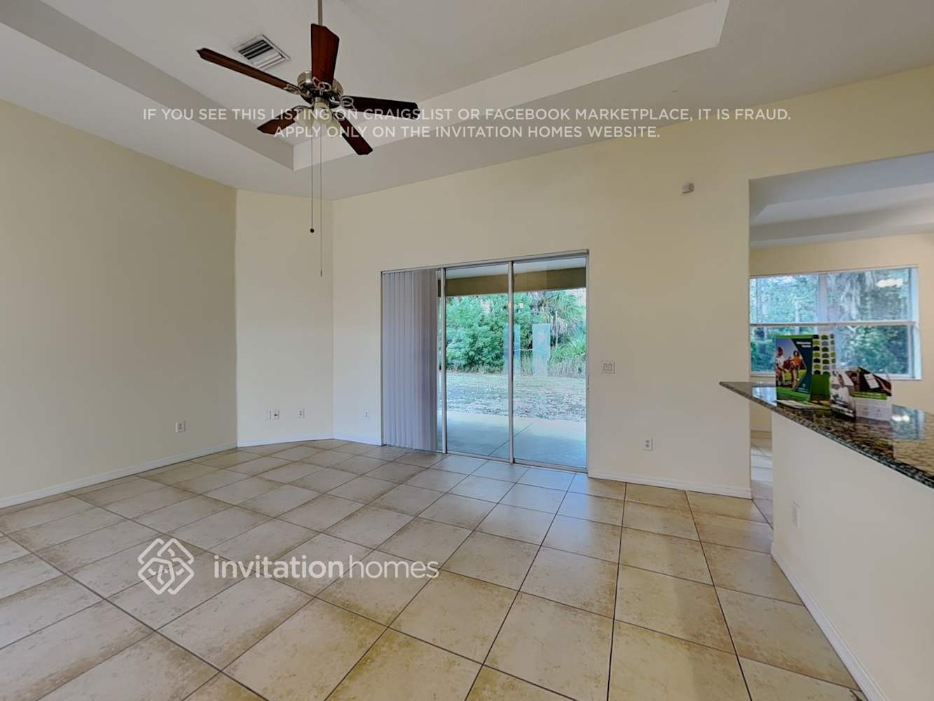 Building Photo - 3025 Dalhart Ave