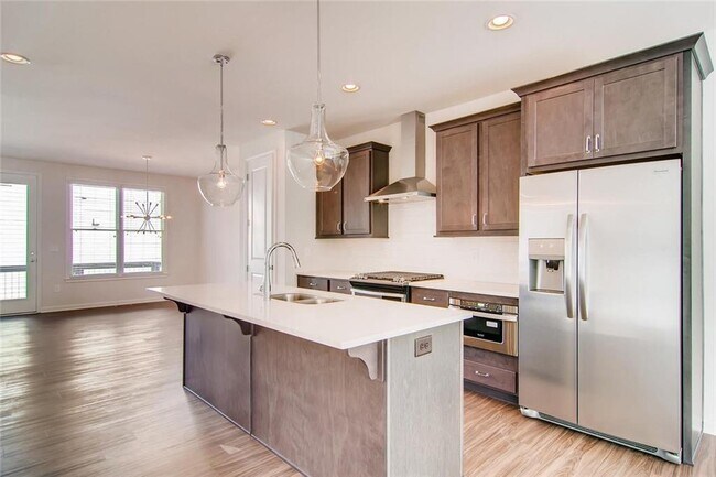 Building Photo - 1155 Rambler Cross