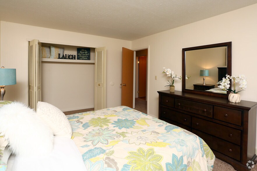 Northbury Colony 1826 Cranberry Ln NE Warren OH 44483 Apartment Finder