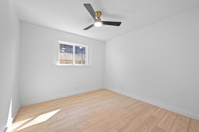 Building Photo - 1017 Cripple Creek Dr