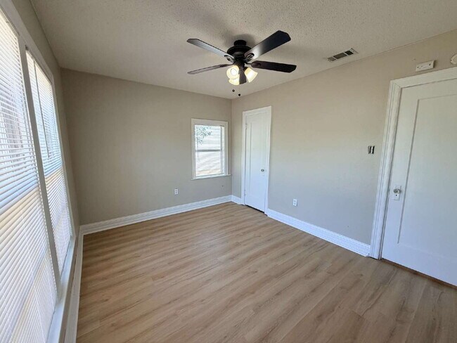 Building Photo - Private 1 Bed, 1 Bath Home Minutes from Texas Tech!