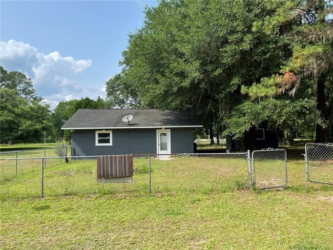 Building Photo - 1126 Shady Rd