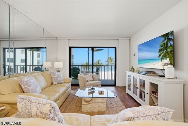 Building Photo - 4450 Estero Blvd