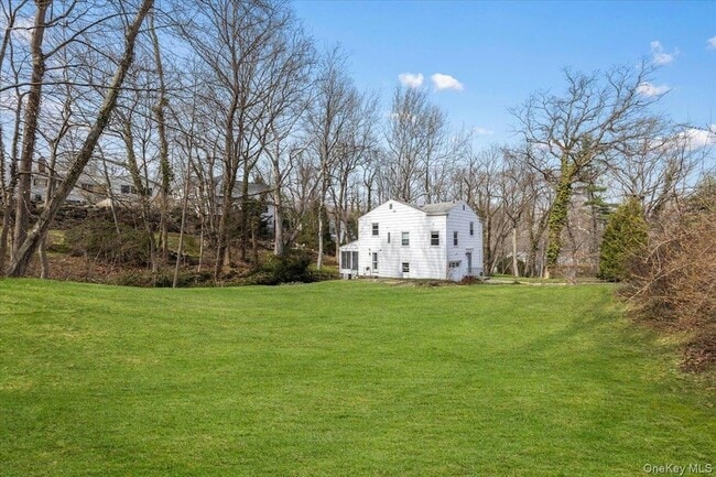 Building Photo - 111 Spier Rd