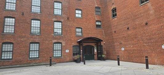 Building Photo - 160 Lafayette St