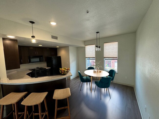 Interior Photo - West End Lofts