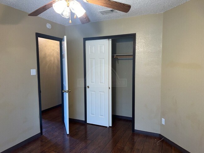 Building Photo - ***2-Weeks Free Rent***4903 Misty Cr, Killeen