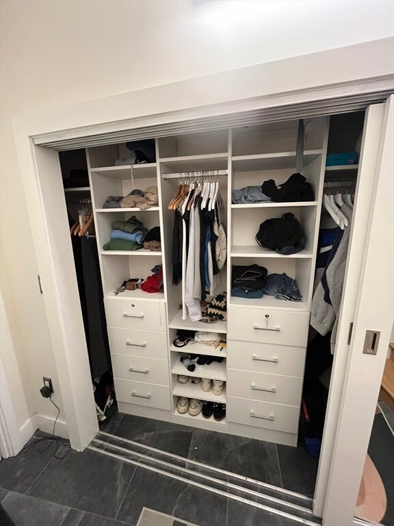 Building Photo - 12 Stoneholm St