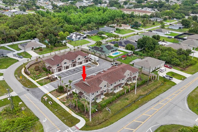 Building Photo - 4498 SW Port St Lucie Blvd