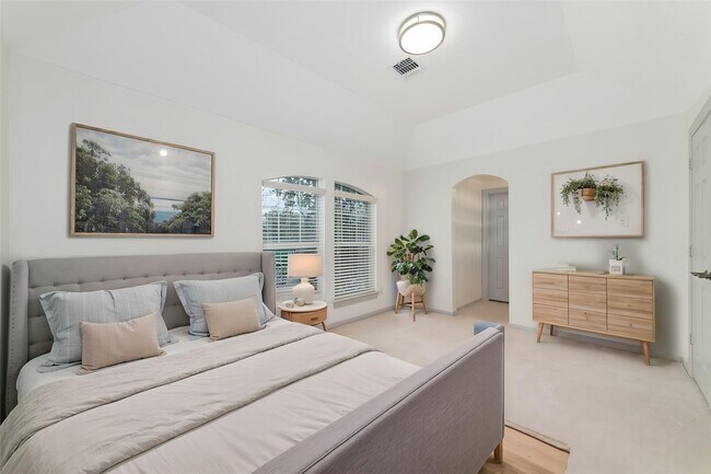 Building Photo - 3505 Parkside Dr
