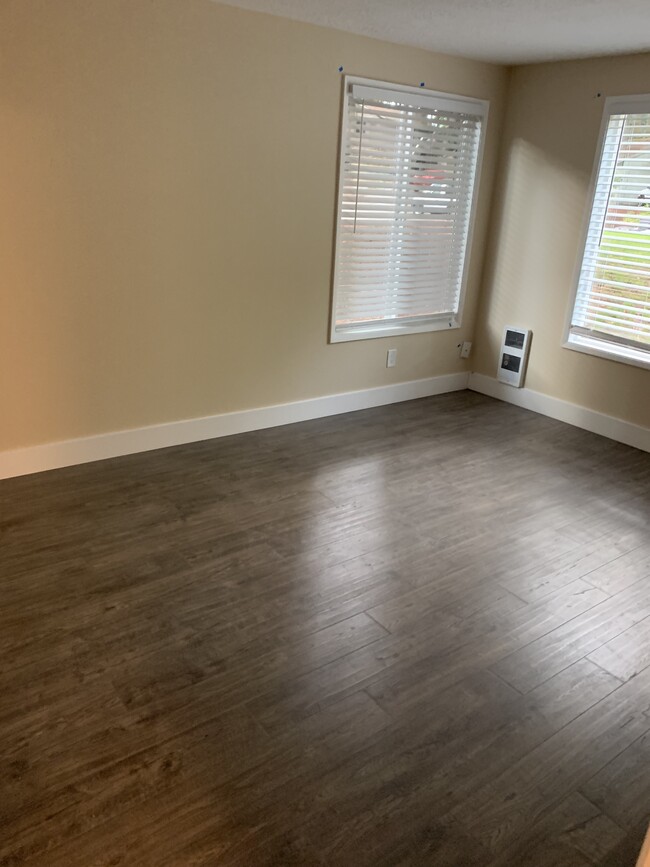 Master Bedroom - 7022 SW Montauk Cir