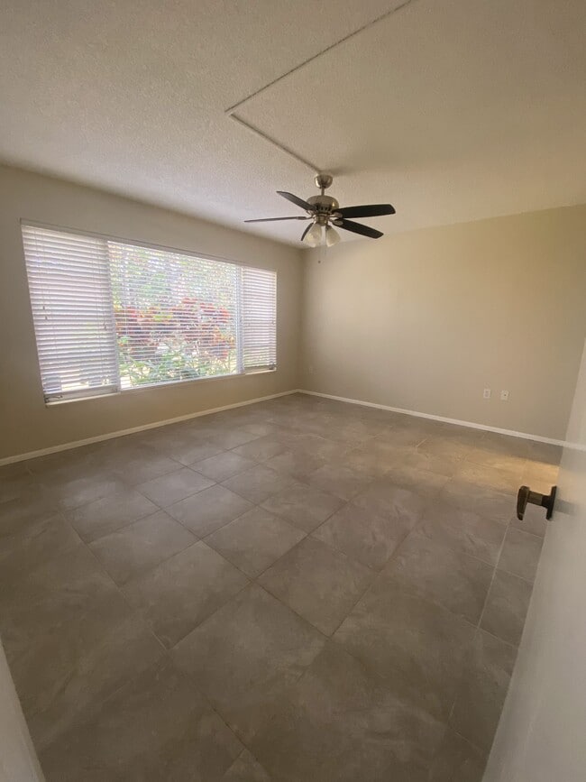 Building Photo - 4433 Narraganset Trail