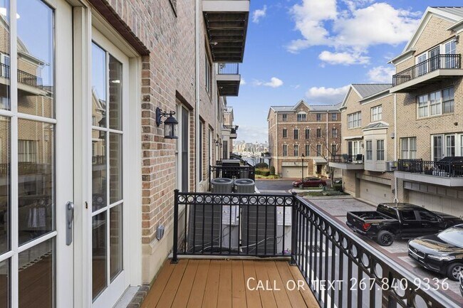 Building Photo - 1256 Dockside Cir