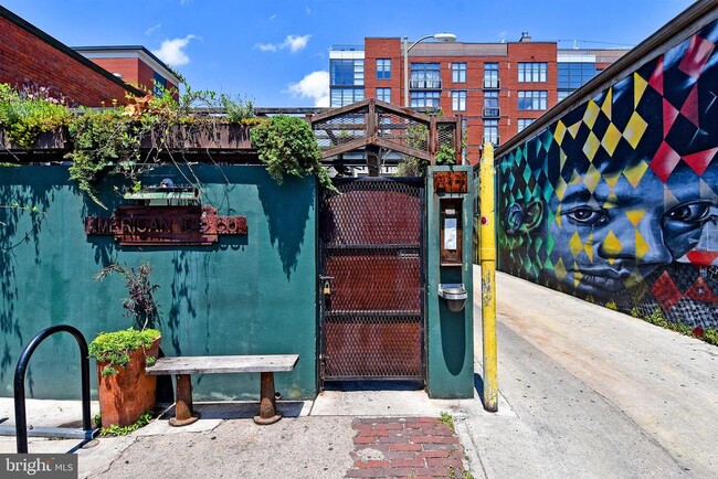Building Photo - 1407 W St NW