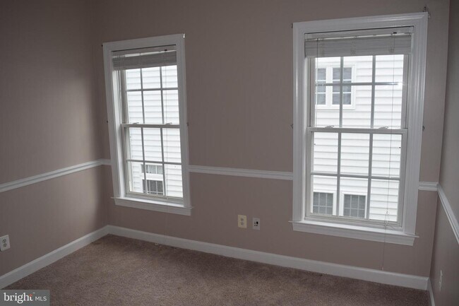 Building Photo - 8315 Kinsley Mill Pl
