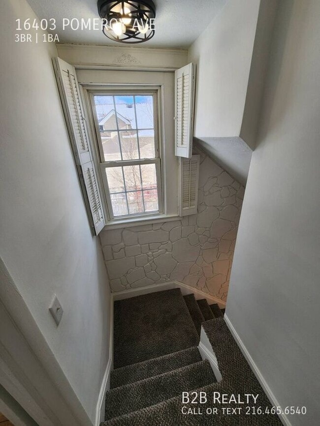 Building Photo - 16403 Pomeroy Ave