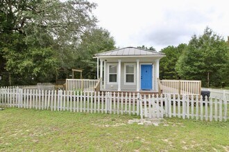Building Photo - 147 Caswell Branch Rd