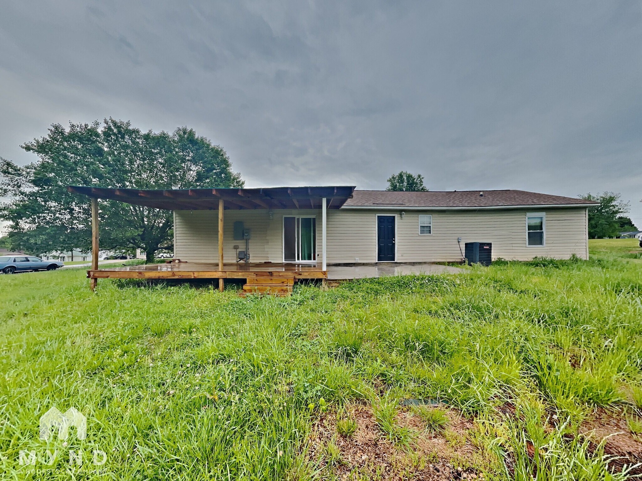 Building Photo - 150 Single Oak Dr