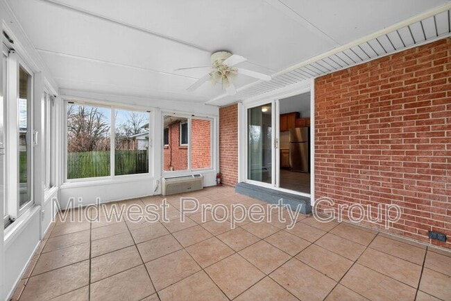 Building Photo - 2244 Millvalley Dr