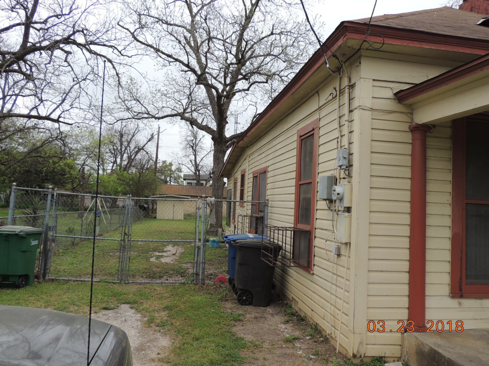Building Photo - 1118 Essex St