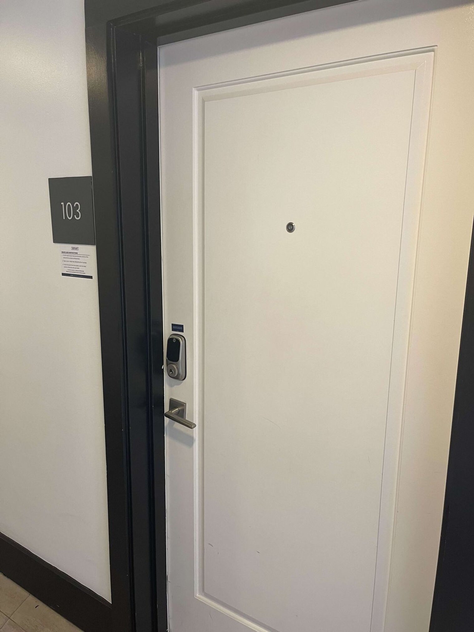 Building Photo - 822 Howard Ave