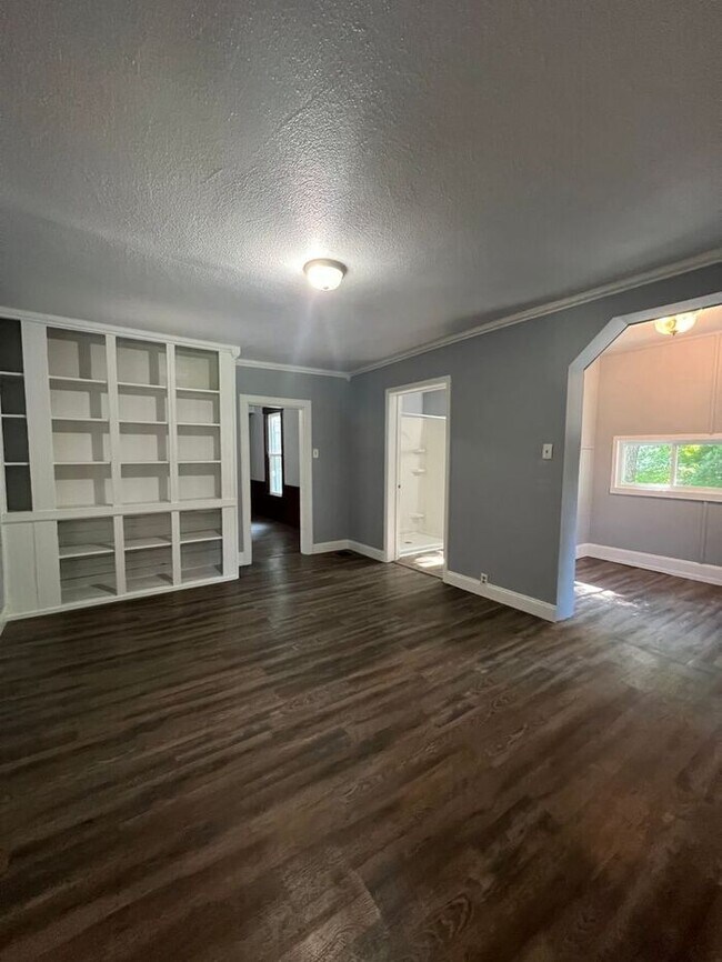 1 bedroom apartment in Niles 742 Broadway St Niles MI 49120