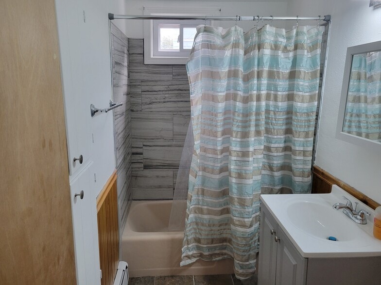 Building Photo - 11 Trenton St